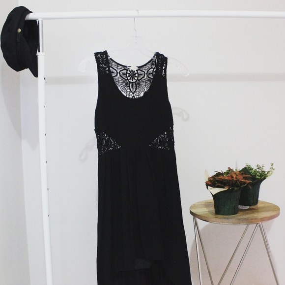 Black Lace Dress - Picture 1 of 3